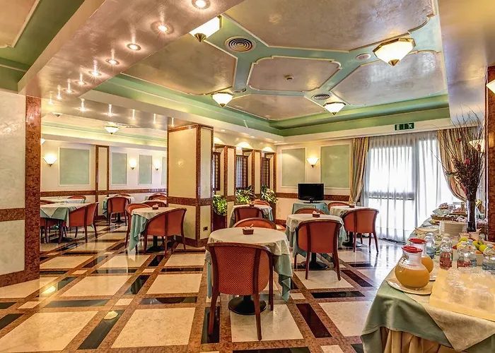 Regal 4* Vermezzo