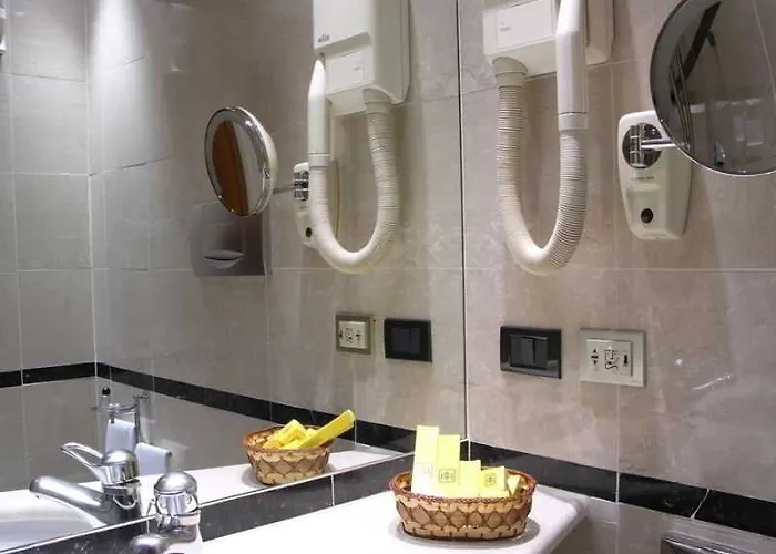Regal Hotel