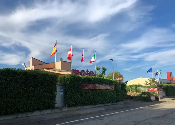Regal Hotel