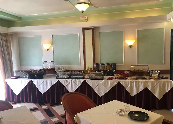 Regal 4* Vermezzo