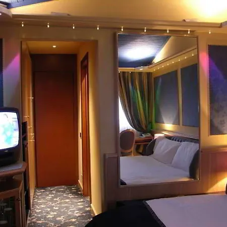 Regal 4* Vermezzo