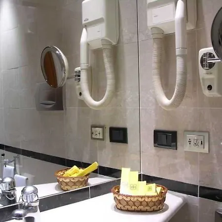 Regal Hotel