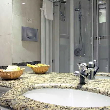 Hotel Regal 4*