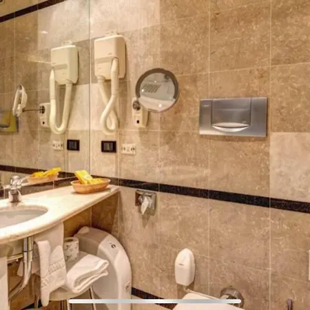 Hotel Regal 4*