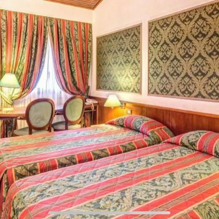 Regal Hotel